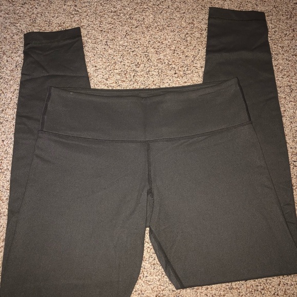 Lululemon Wunder Under size 6 - Picture 5 of 8